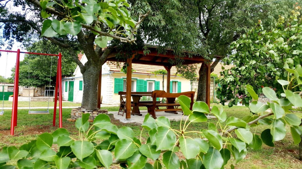 Village House Fafarinka - Close To Krka National Park Konjevrate Екстериор снимка